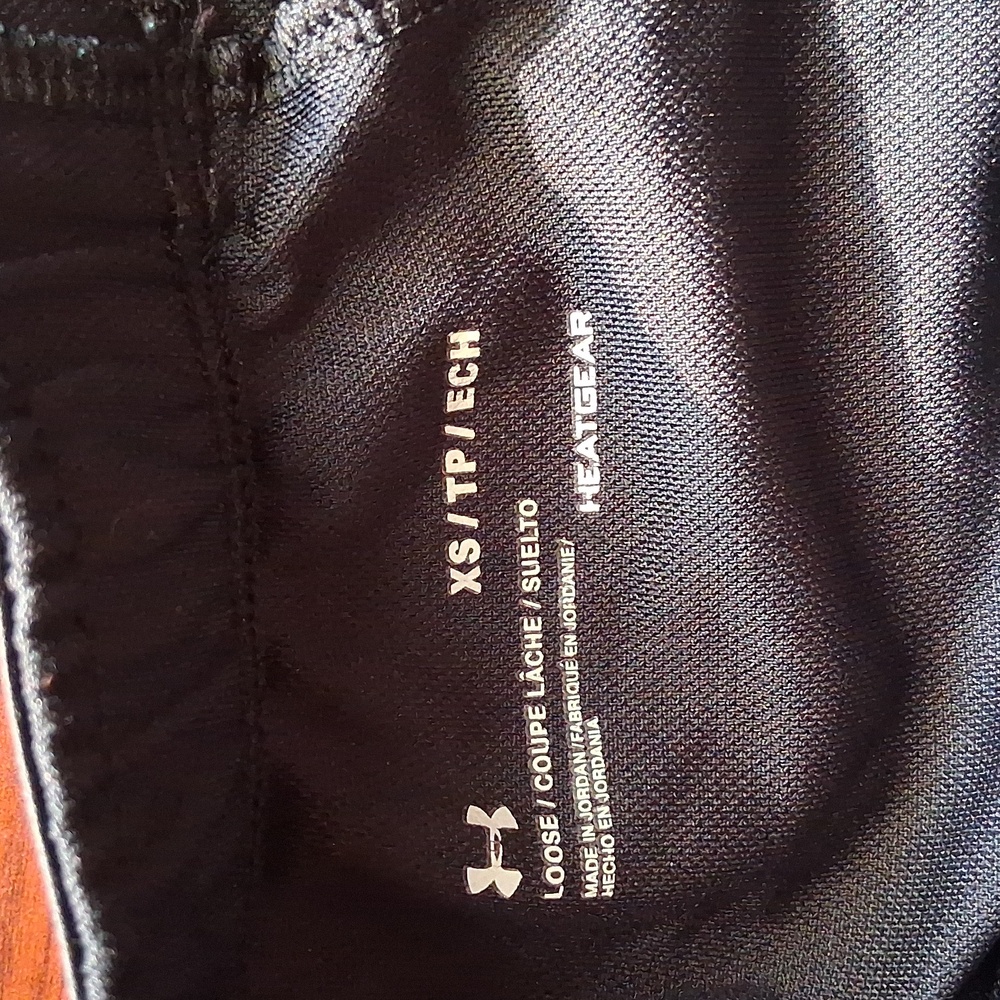 Under Armour Women's Charcoal Athletic Shorts - Picture 2 of 6